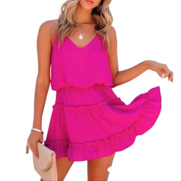 Vici Dresses & Skirts - Vici Karty Tiered Mini Dress M Fuschia Racerback Blouson